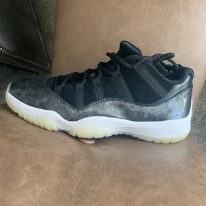 Air Jordan 11 Low Barons Size 12